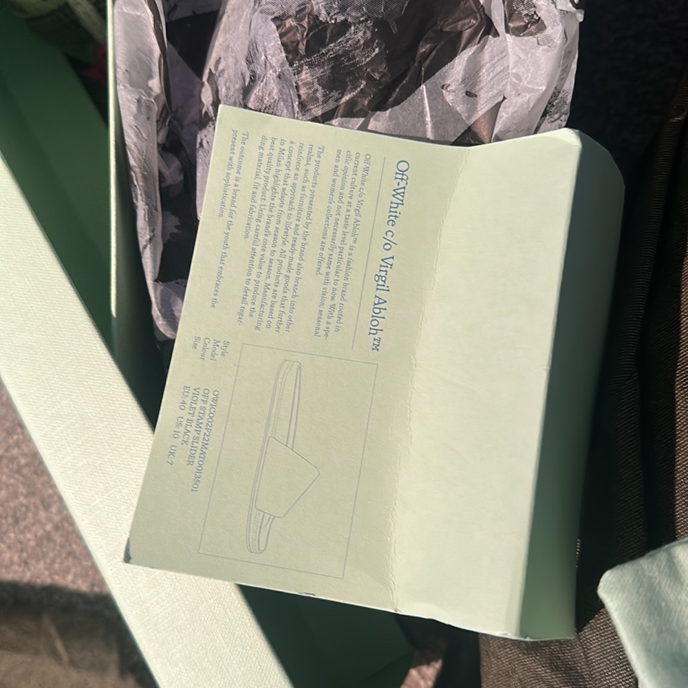 off white slides! - Picture 4 of 6
